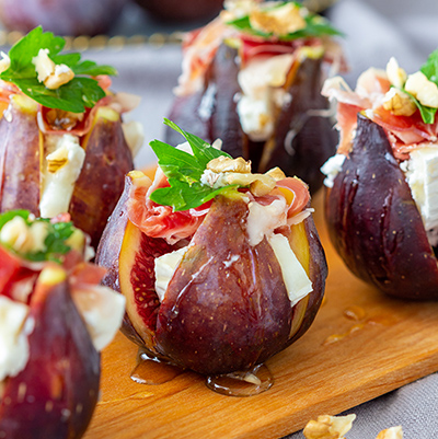 Stuffed figs with goat cheese and prosciutto